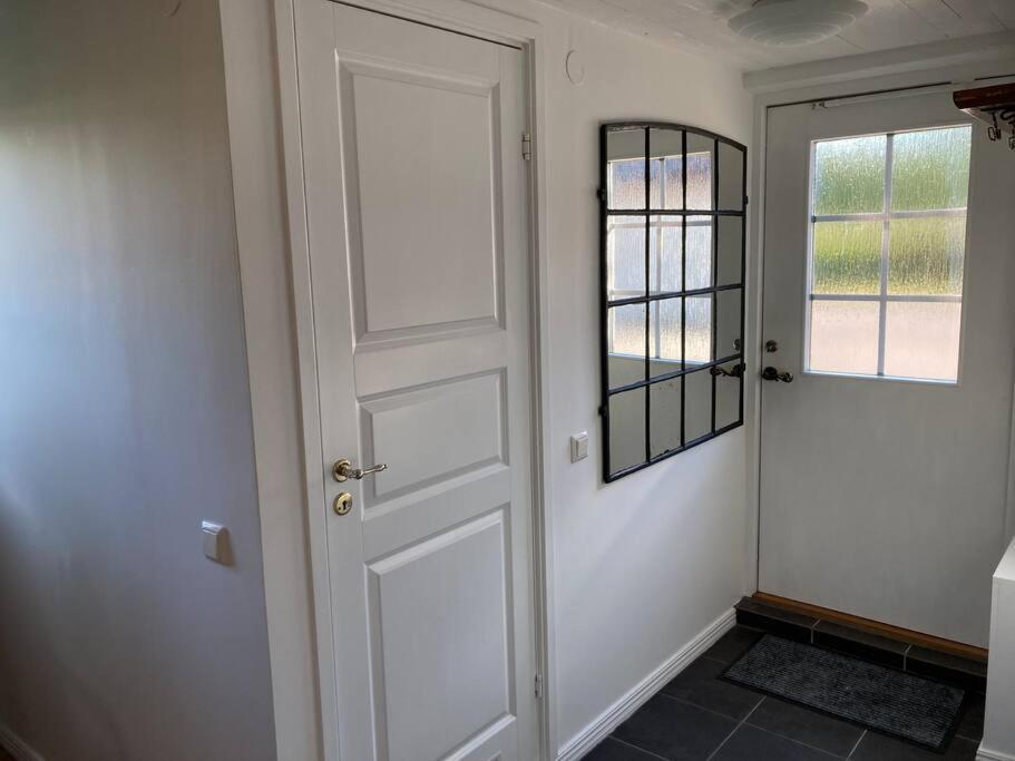 Fin Laegenhet Mitt Pa Bjaerehalvoen Apartamento Båstad Exterior foto