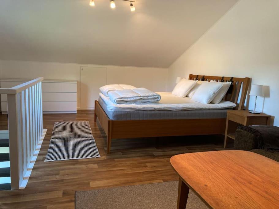 Fin Laegenhet Mitt Pa Bjaerehalvoen Apartamento Båstad Exterior foto